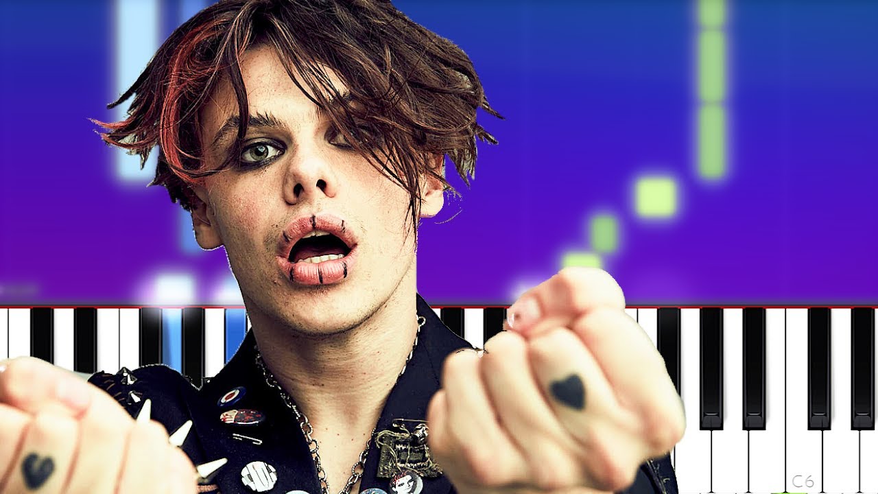 YUNGBLUD - god save me, but don't drown me out  (Piano Tutorial)