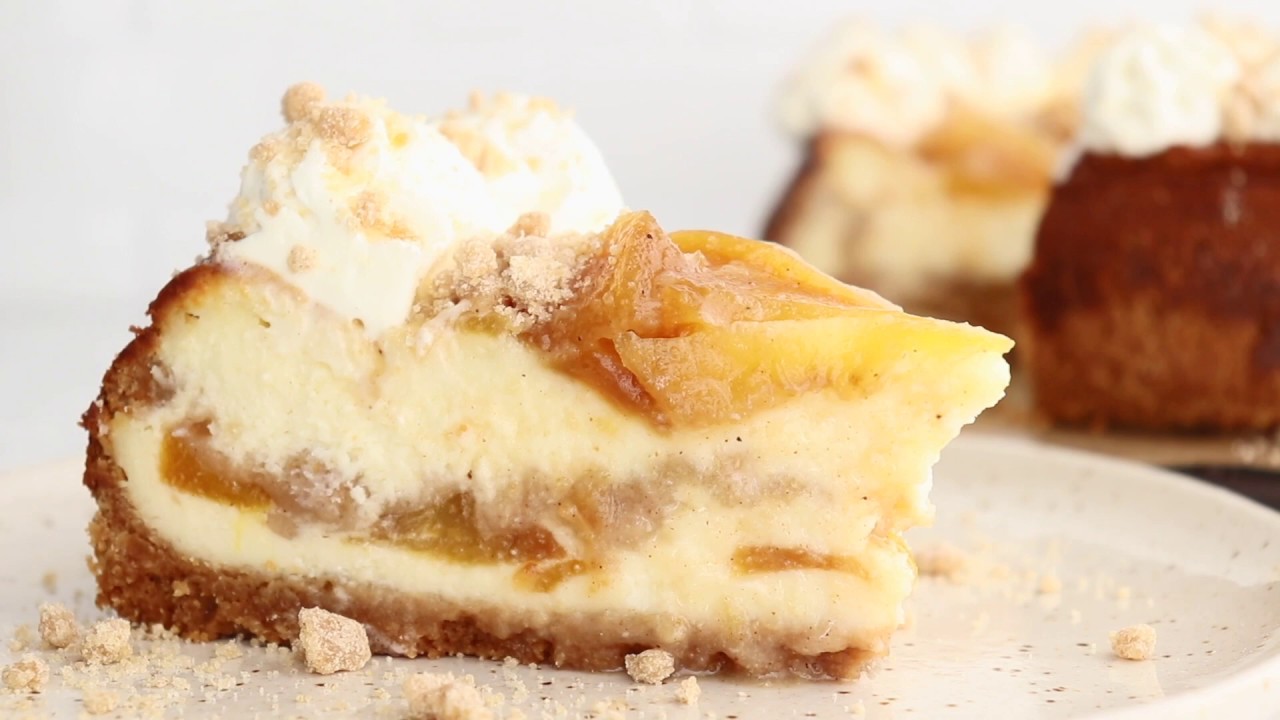 Peach Cobbler Cheesecake | Grandbaby Cakes