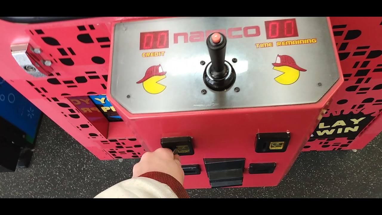 Namco Firetruck Claw Machine (Sugarloaf Toy Shoppe) @Walmart  Easy snag