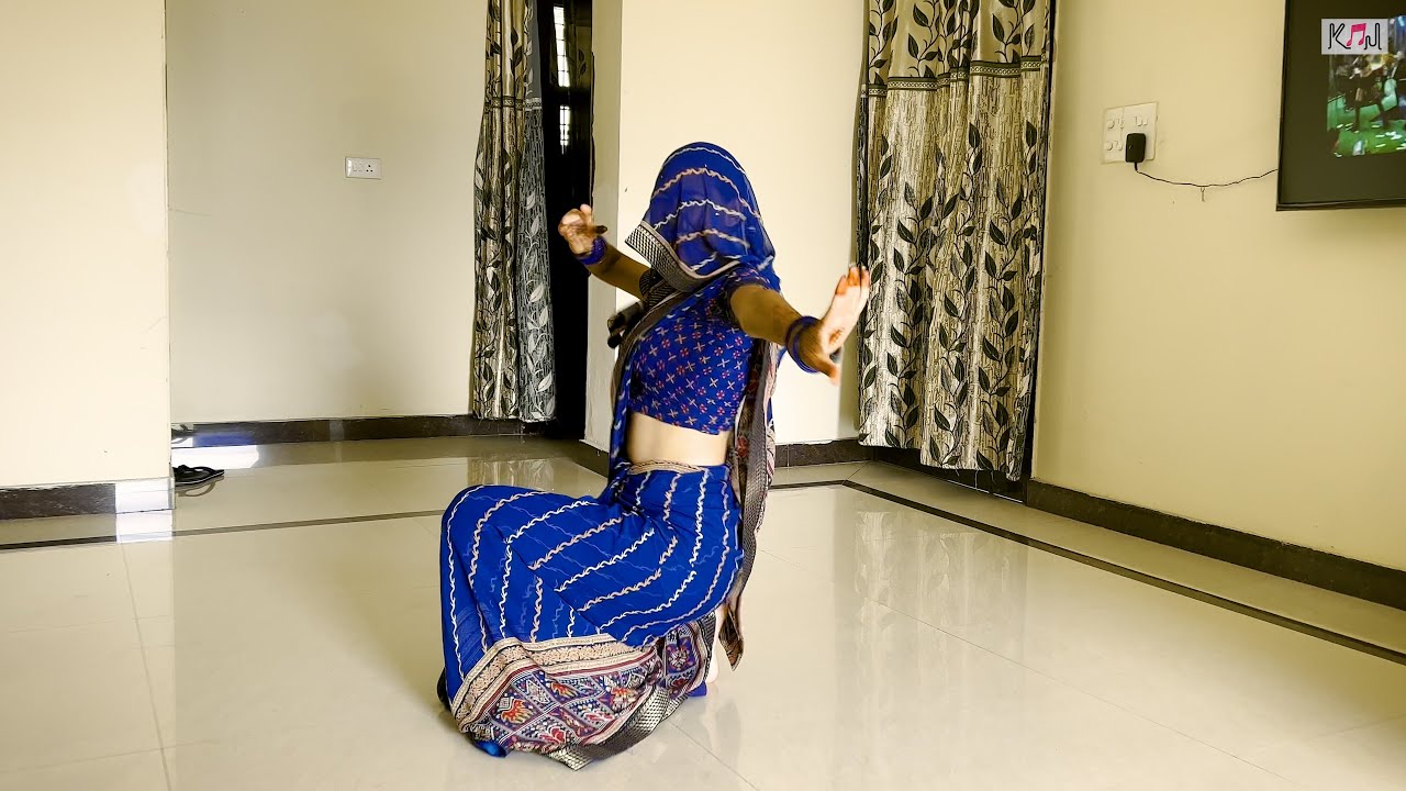 खुला है मेरा पिंजरा (जोरू का गुलाम) | Bhabhi Ji Ke Desi Thumke | Govinda Hit Dance Songs