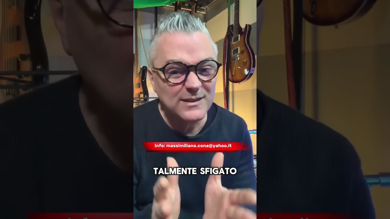 Se hai le mani piccole e le dita corte non puoi suonare la chitarra!
