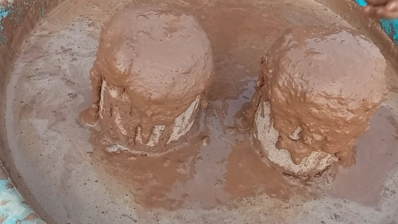 Asmr||Super crunchy gritty red dirt cylinders||relaxing mouthwatering yummy paste play 🥰🤩🥳
