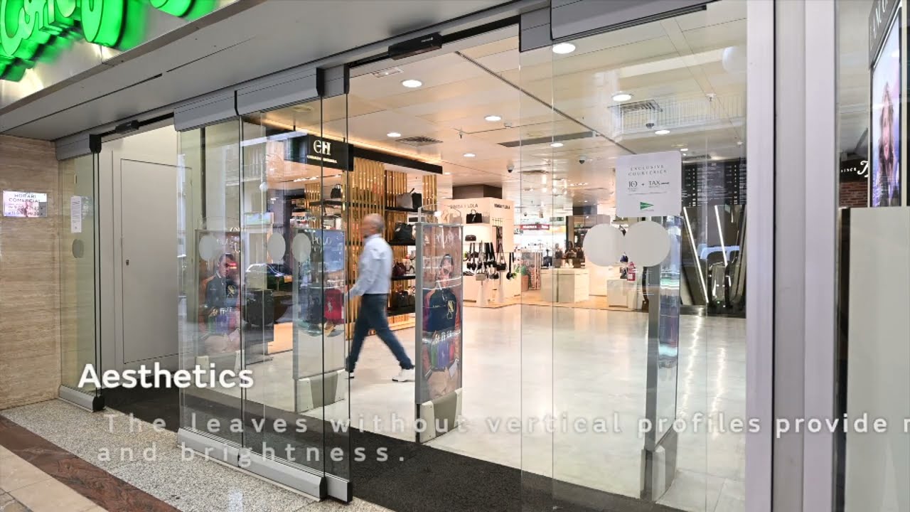 Automatic sliding doors with panic break-out mechanism - Manusa
