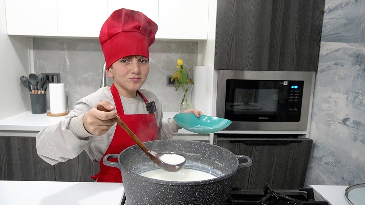 Готовлю МОЛОЧНЫЙ СУП и Рассказываю АНЕКДОТ😉Как ЖИВЁТСЯ в ШАМШАДИНЕ - Двенадцатый Выпуск #12