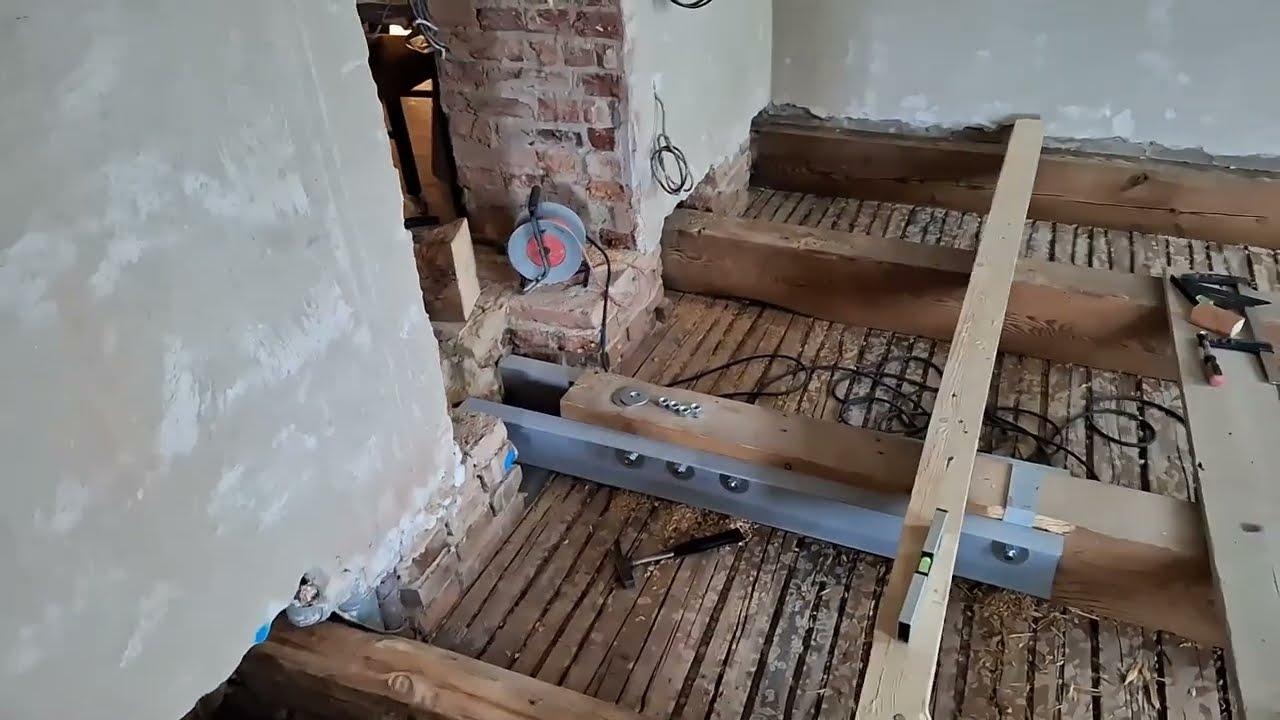 Ocelové příložky - aneb, jak vrtat díry proti sobě. Doplněná verze.