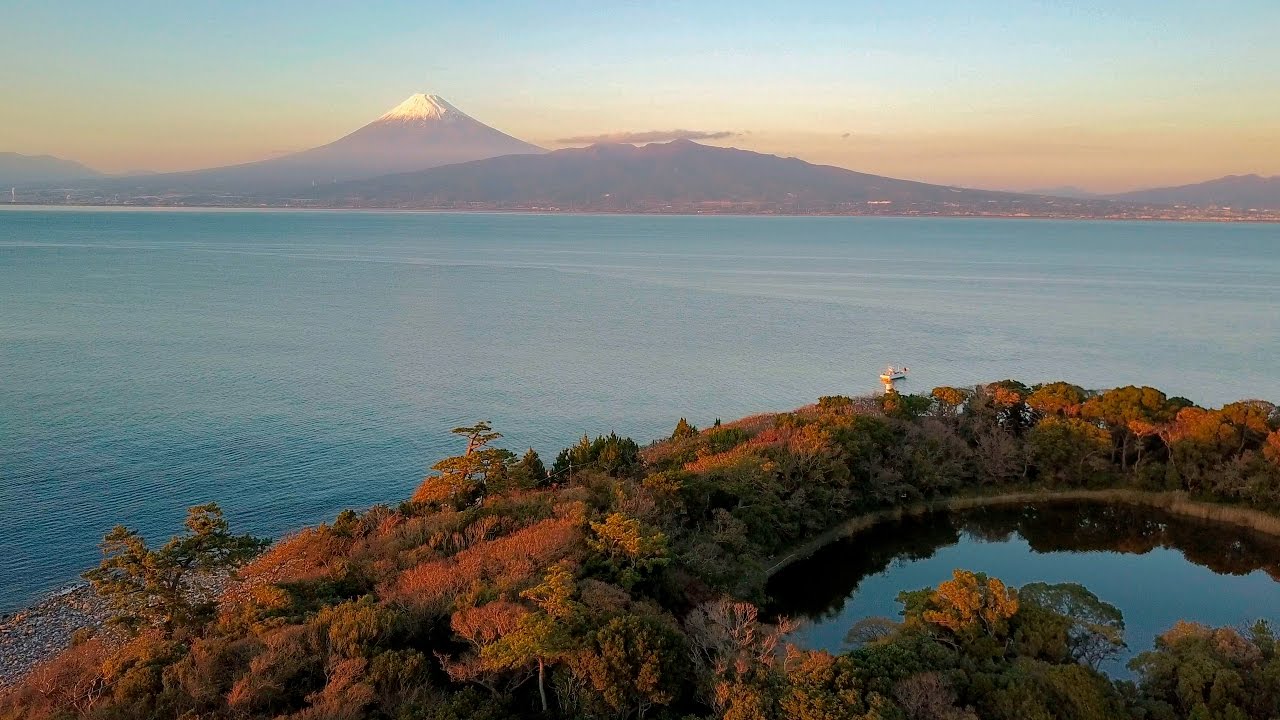 [ 4K Ultra HD ] 富士山 ドローン空撮（伊豆半島）Aerial Drone Shots of Mt.FUJI from IZU Perninsula (DJI MAVIC PRO)