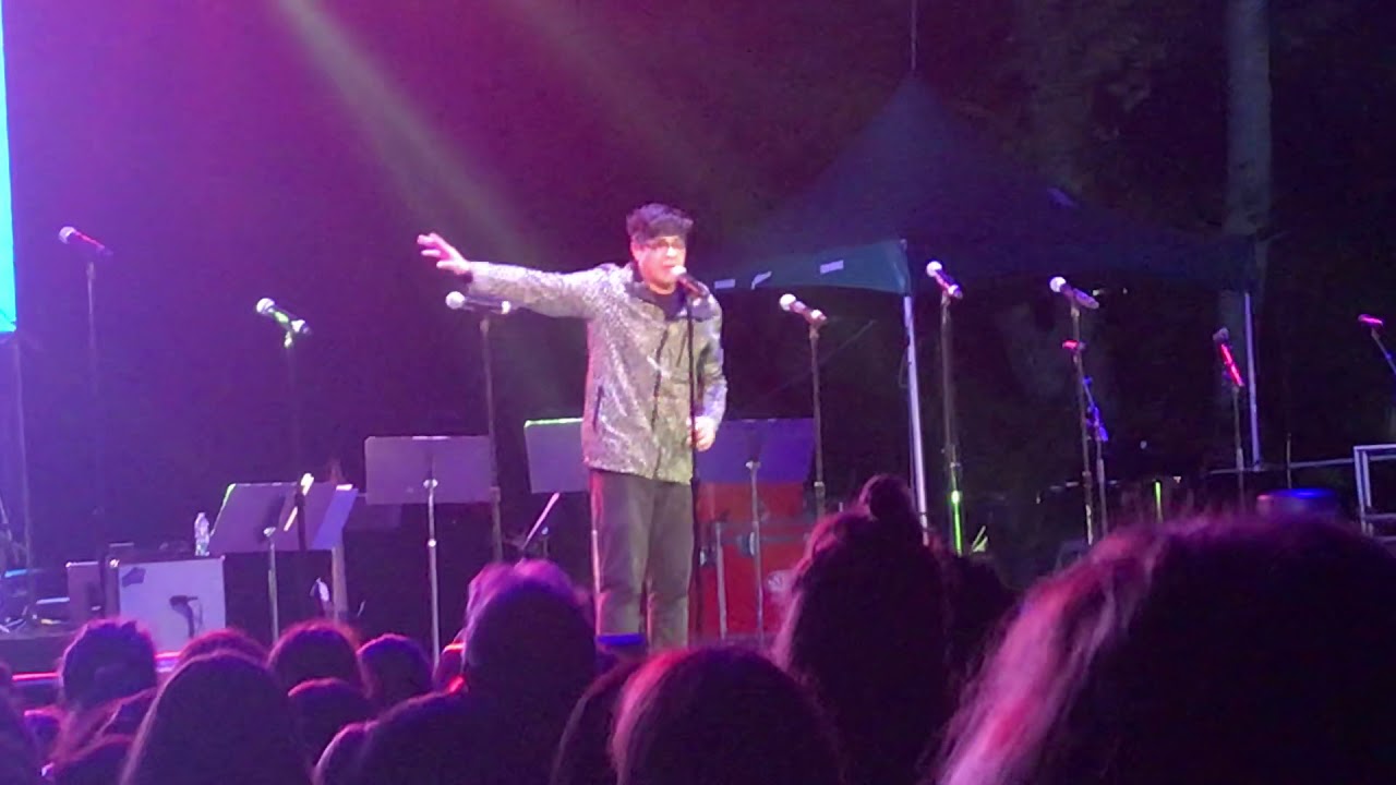 George Salazar sings Michael in the Bathroom