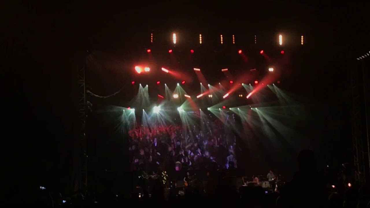 One Day Like This - Elbow live @ Victorious Festival 2017 (choose 1080p quality)