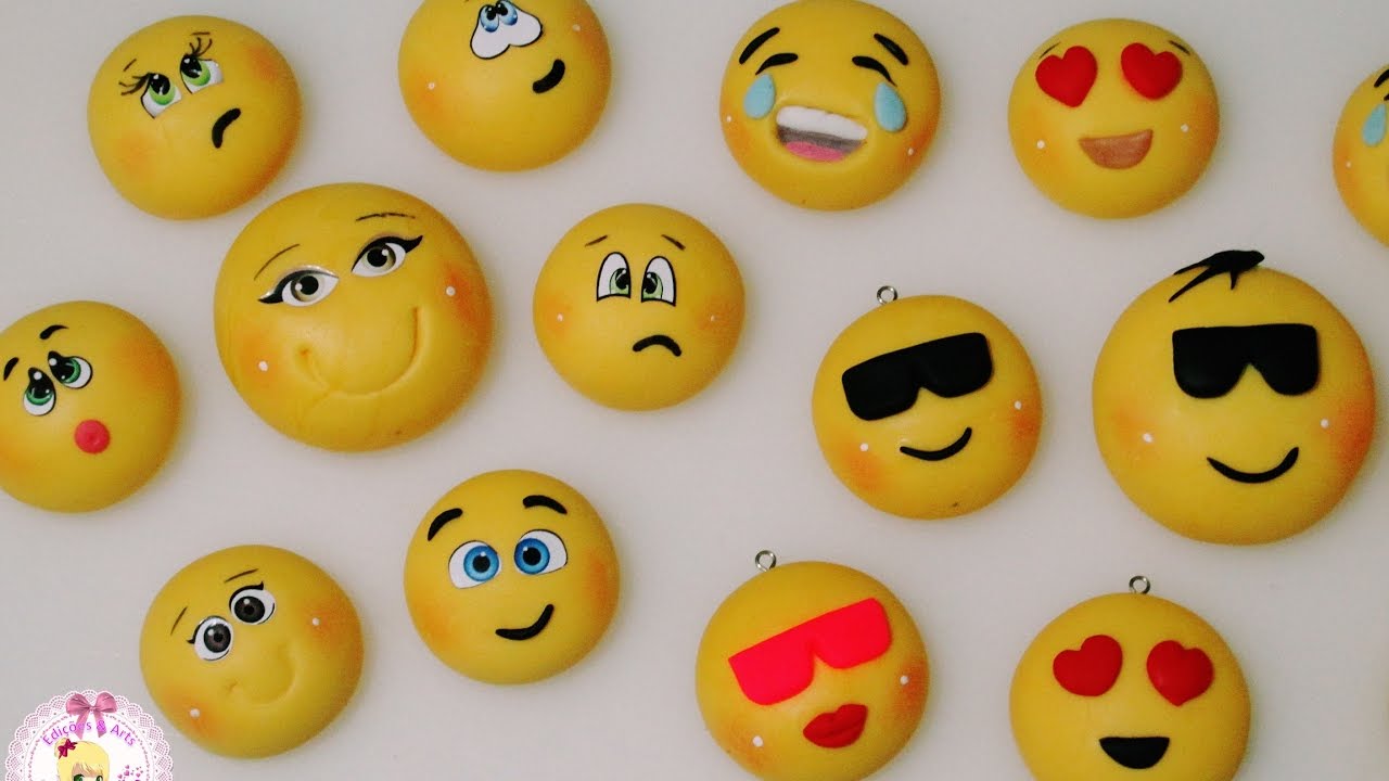 DIY - SMILEY, EMOJI LEMBRANCINHAS MODO FACIL, PRATICO E RAPIDO DE FAZER COM MOLDE
