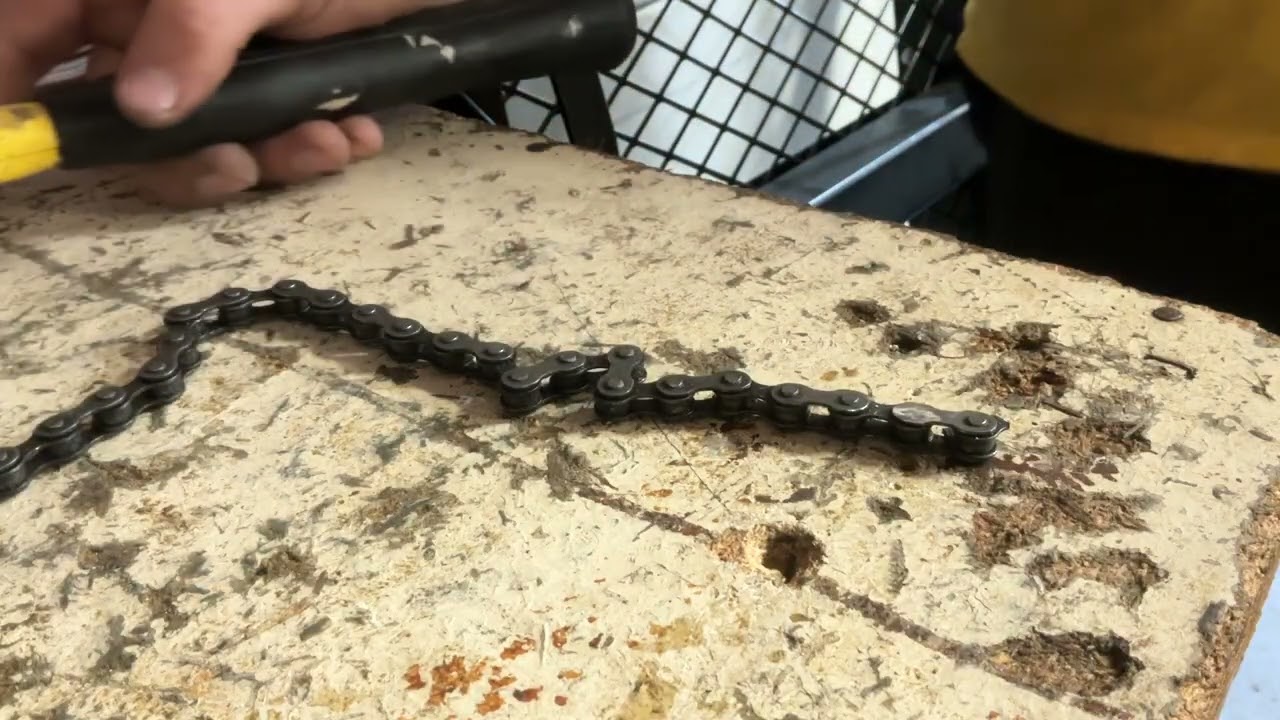 How to get a chain link off without a chain breaker!