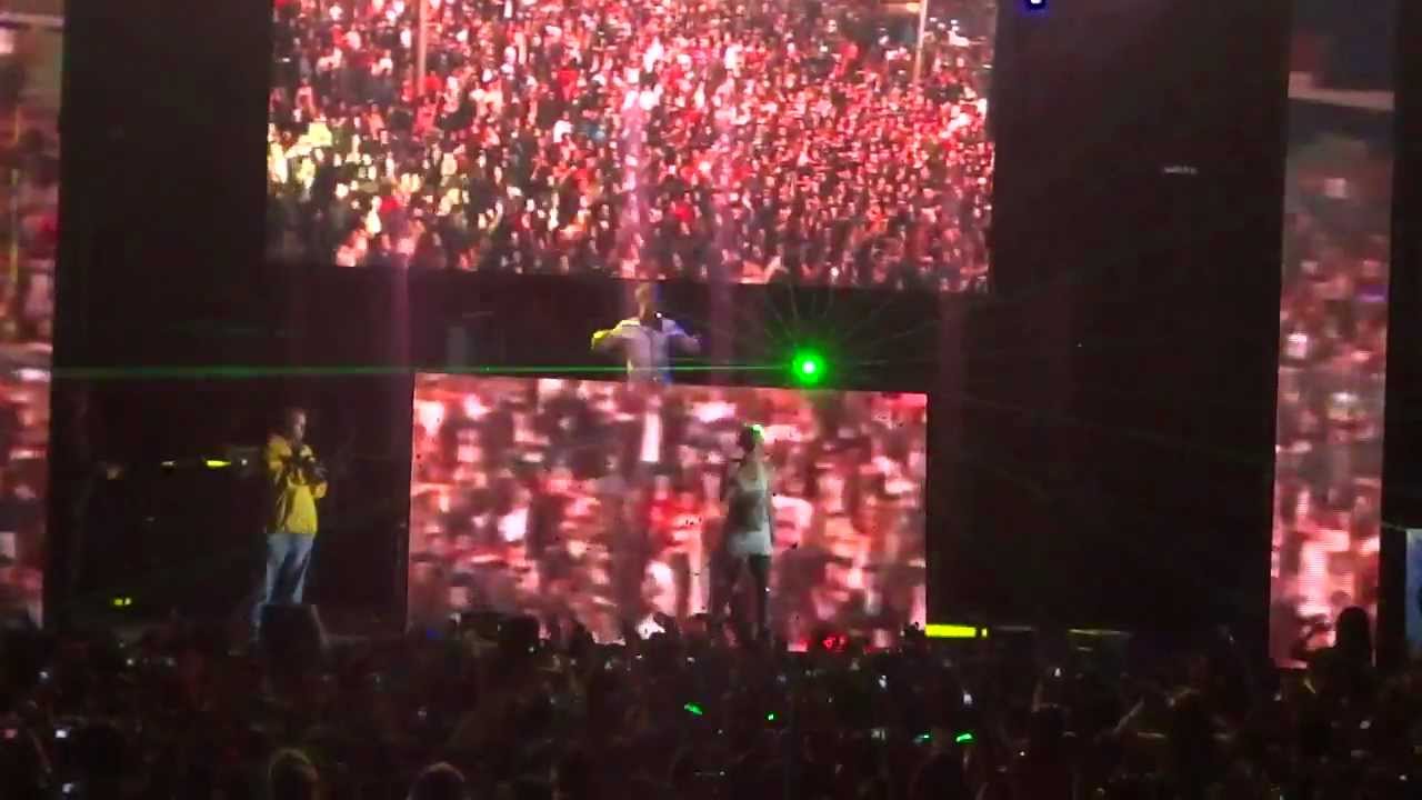 Dash Berlin feat. Emma Hewitt - Waiting |HD| En vivo | Live | SixFlags México| 5 Mayo 2012|