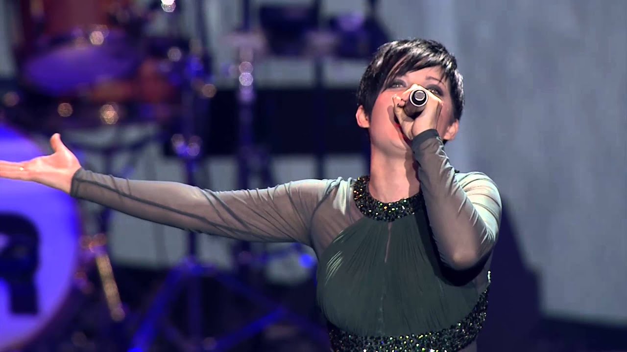 Antra Stafecka - Vētra nāk (G.Rača jubilejas koncerts Arēna Rīga. 27.03.2015)