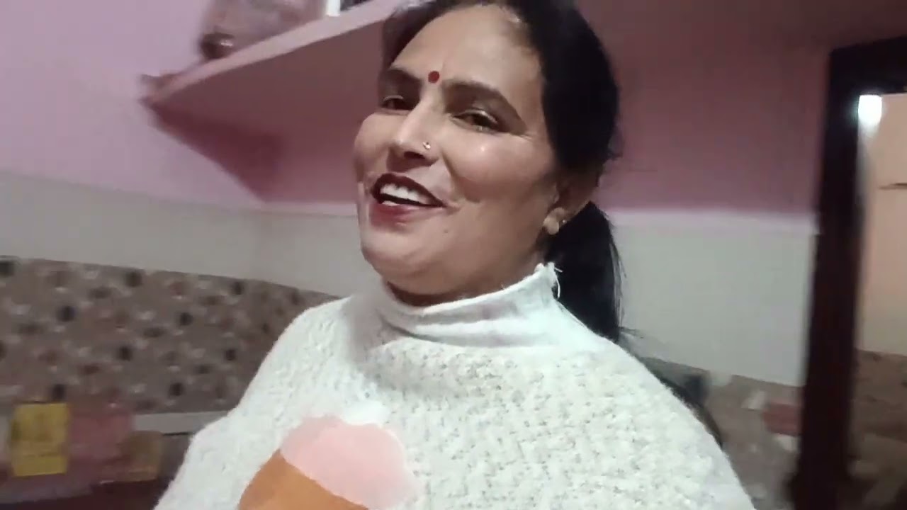 मैं गई थी आज दुकान का सामान लेने