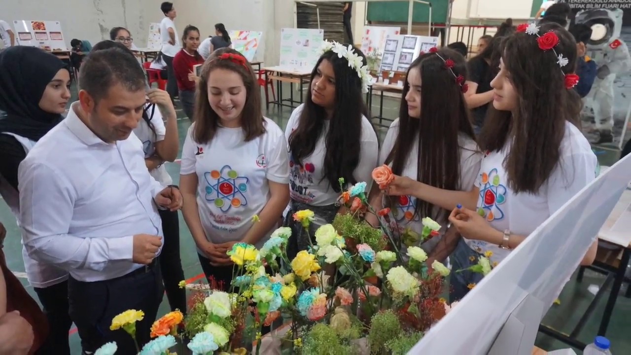 Fitnat Nuri Tekerekoğlu Anadolu Lisesi TUBİTAK 4006 Bilim Fuarı 2018