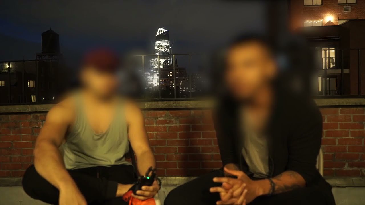 Subtle Signs That A Girl Wants You / JP & Garrett / REACTION