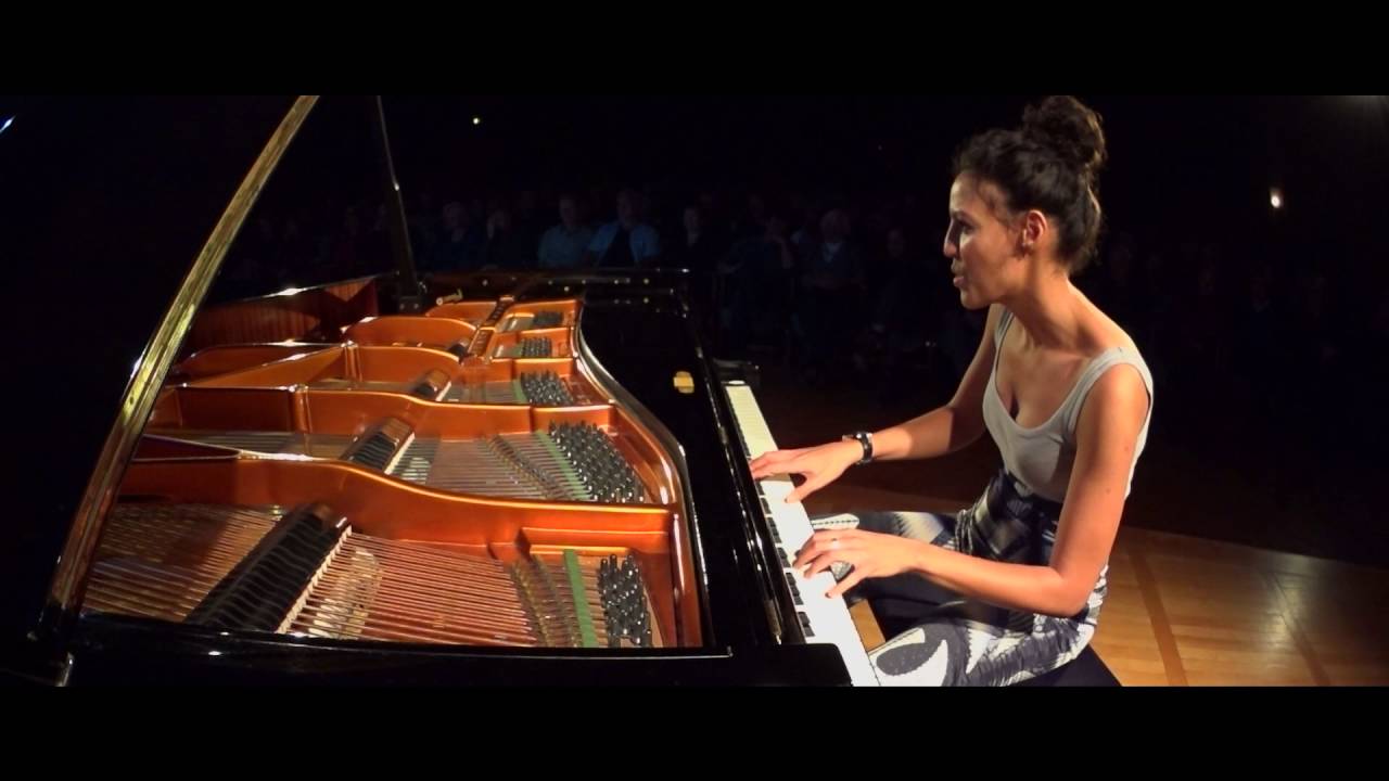 Marialy Pacheco & Rhani Krija - Burundanga