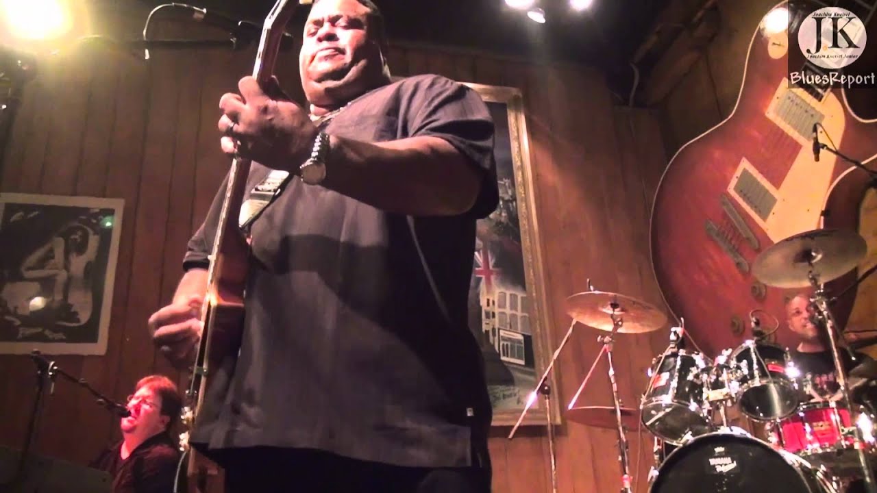 Larry McCray Band - Blues Is My Business / Bluesgarage Isernhagen 2012 Germany