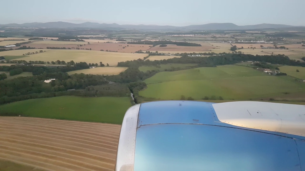 Landing at Edinburgh from Vienna onboard a Jet2 Boeing 737-300.