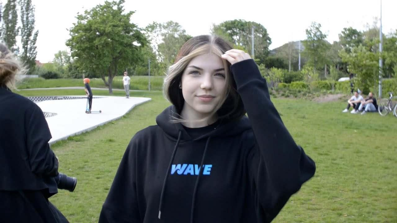 Can Fibii skate?