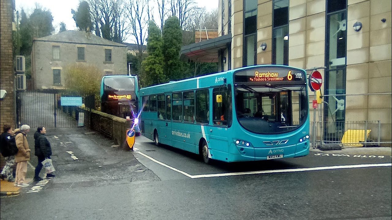 Buses in Durham (Arriva Go Northeast Stagecoach Gateshead Central Taxis)