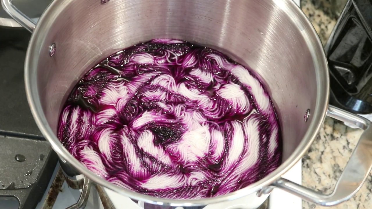 Kettle Dyeing a Semi-Solid Yarn with Tulip One Step Tie Dye