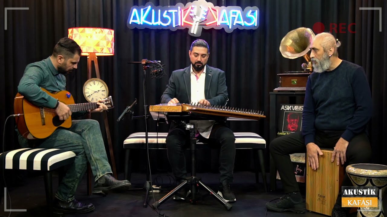 Senede Bir Gün - (Kanun - Enstrümantal)