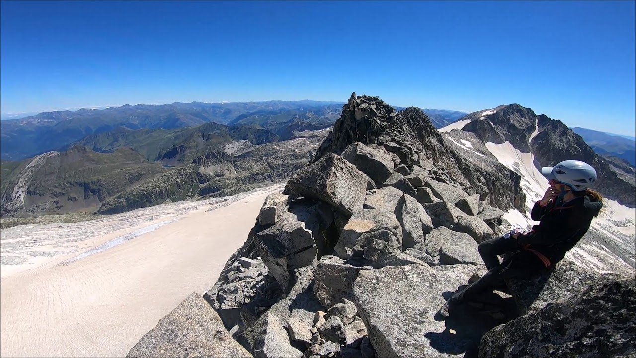 VÍA NORMAL DEL PICO MALDITO DESDE LA BESURTA