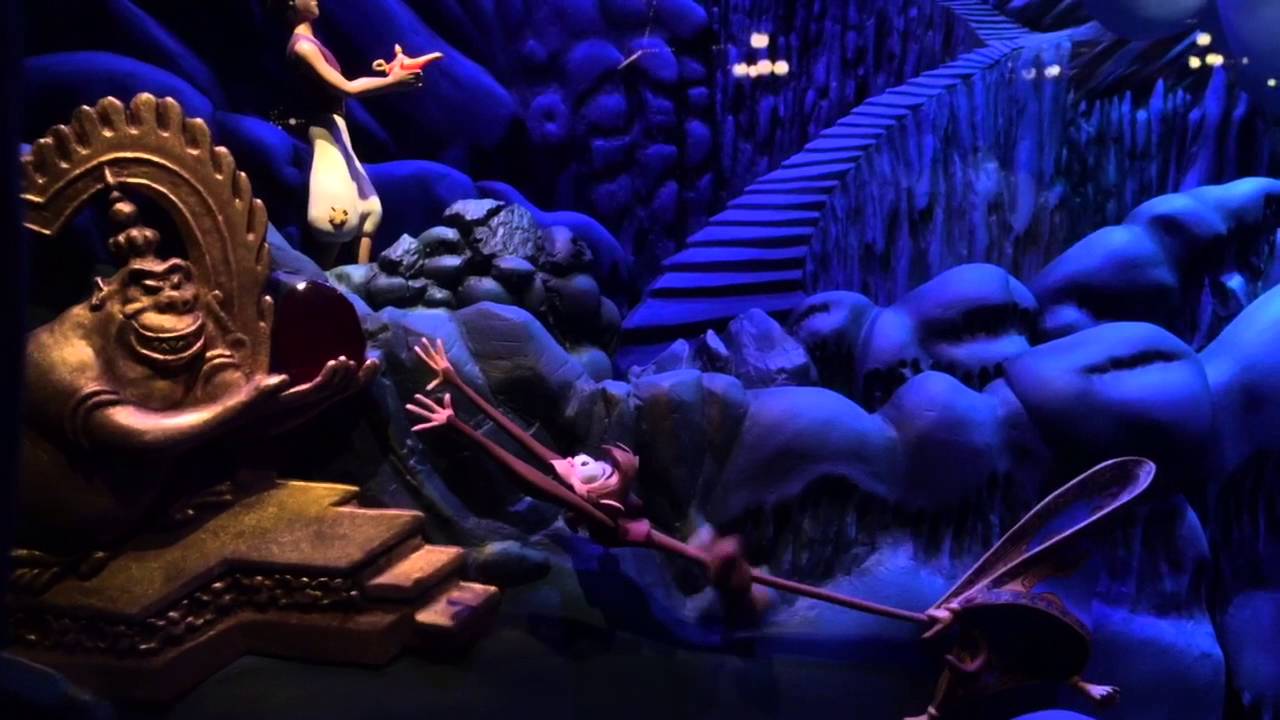 Main Street Enchanted Window - Aladdin - Disneyland 60th Diamond Celebration