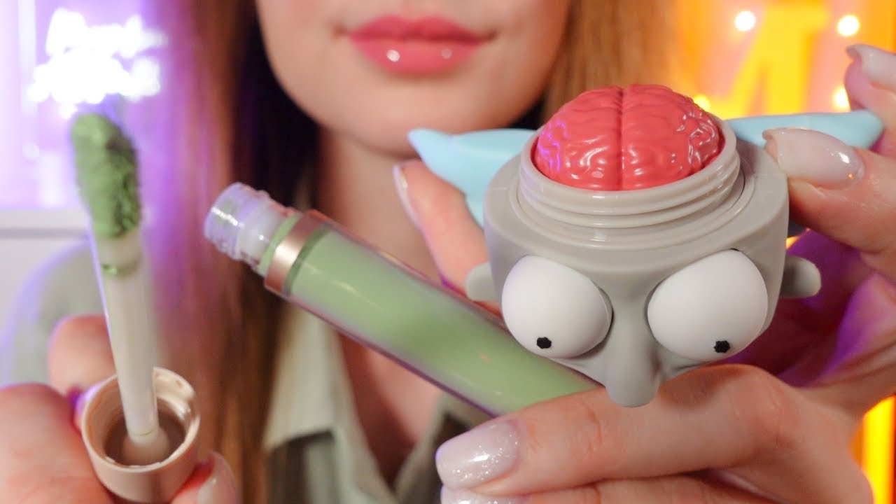 asmr doing your alien makeup 👽💄