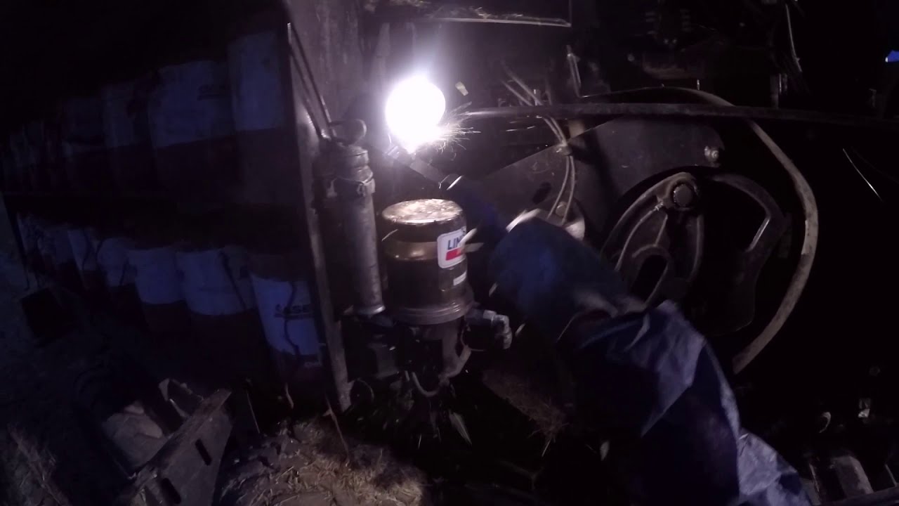 #3 Czyszczenie Prasy CaseIH LB434 | Okiem Operatora
