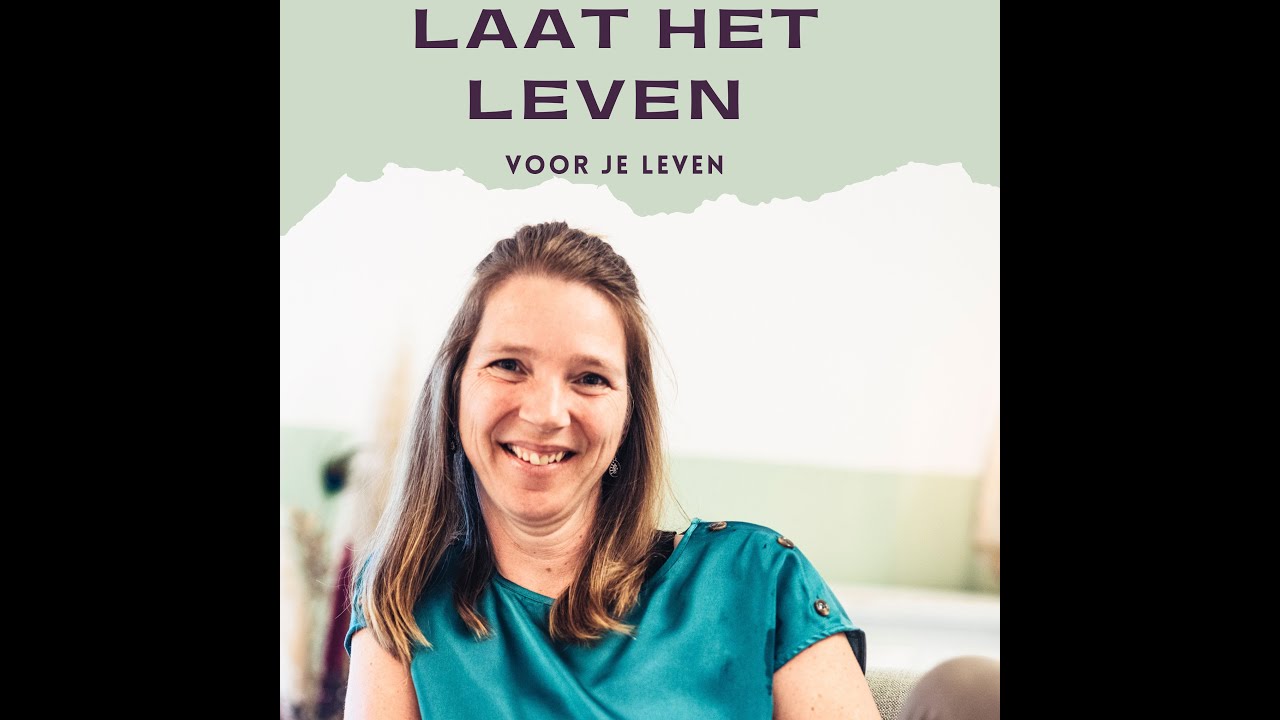 Van het verleden en de toekomst landen in het NU