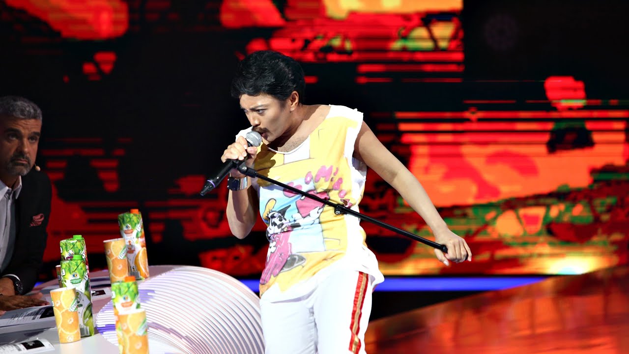 Bella Santiago se transformă în Freddie Mercury - Bohemian Rhapsody