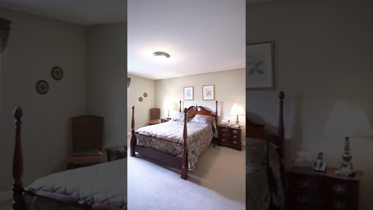 📍 324 Richardson Drive, Port Dover 👋 Samantha Kitchen, REALTOR&reg; 📱 (226)805-5493