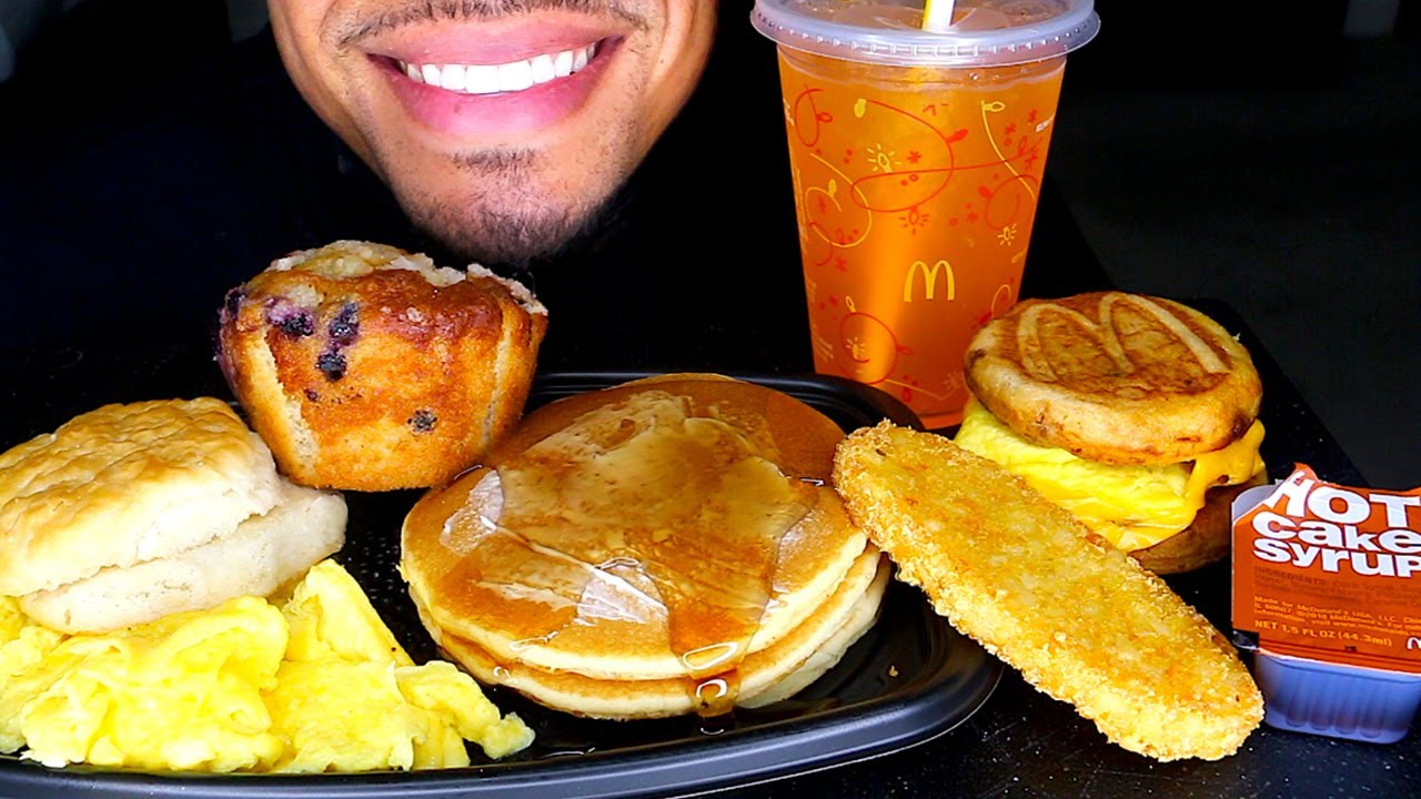 ASMR MCDONALD'S BREAKFAST MUKBANG EATING SHOW MOUTH SOUNDS NO TALKING JERRY BIG BITES