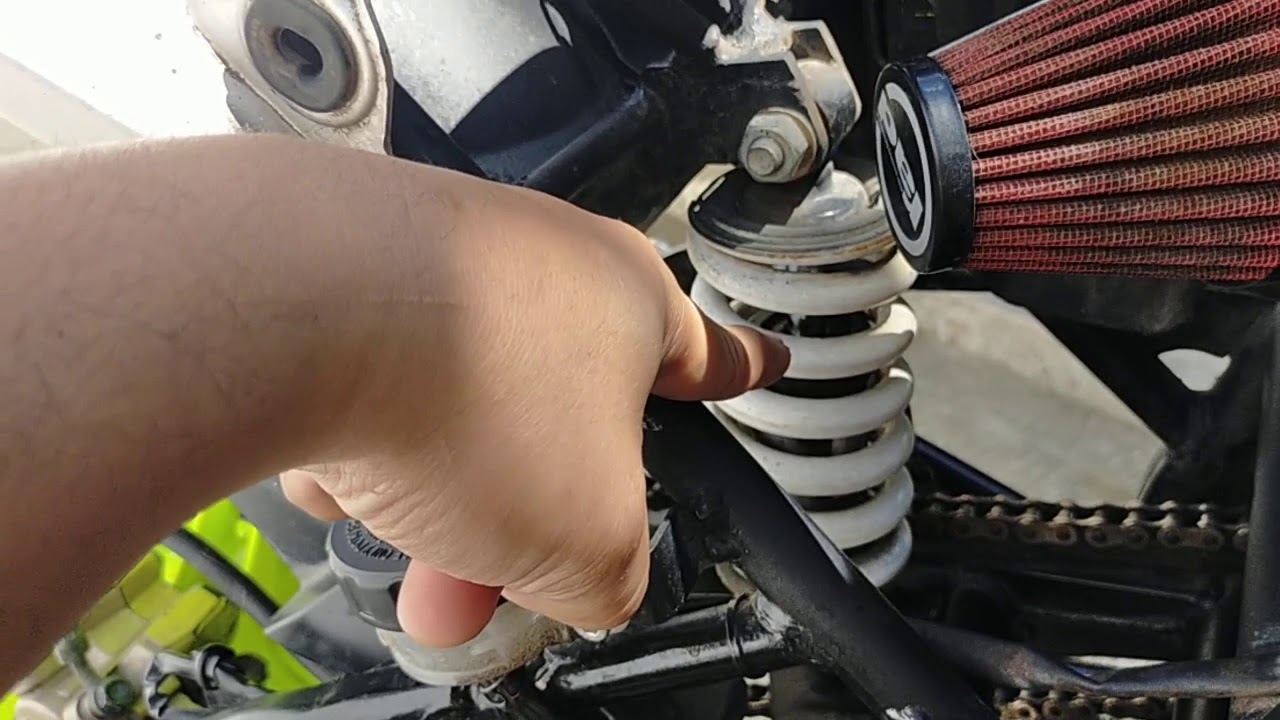 Honda CB110 conversion of dual shock to mono shock