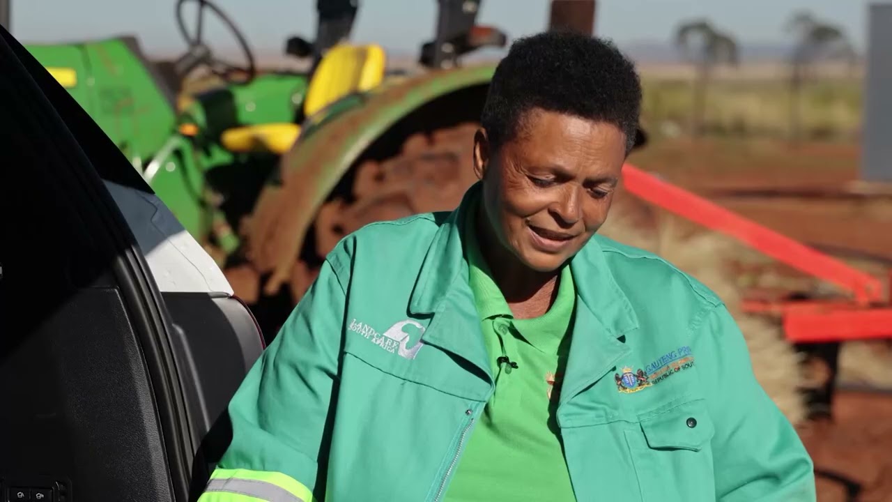 African Farming Season 3 Episode 8: Loretta Visagie (FULL EPISODE)