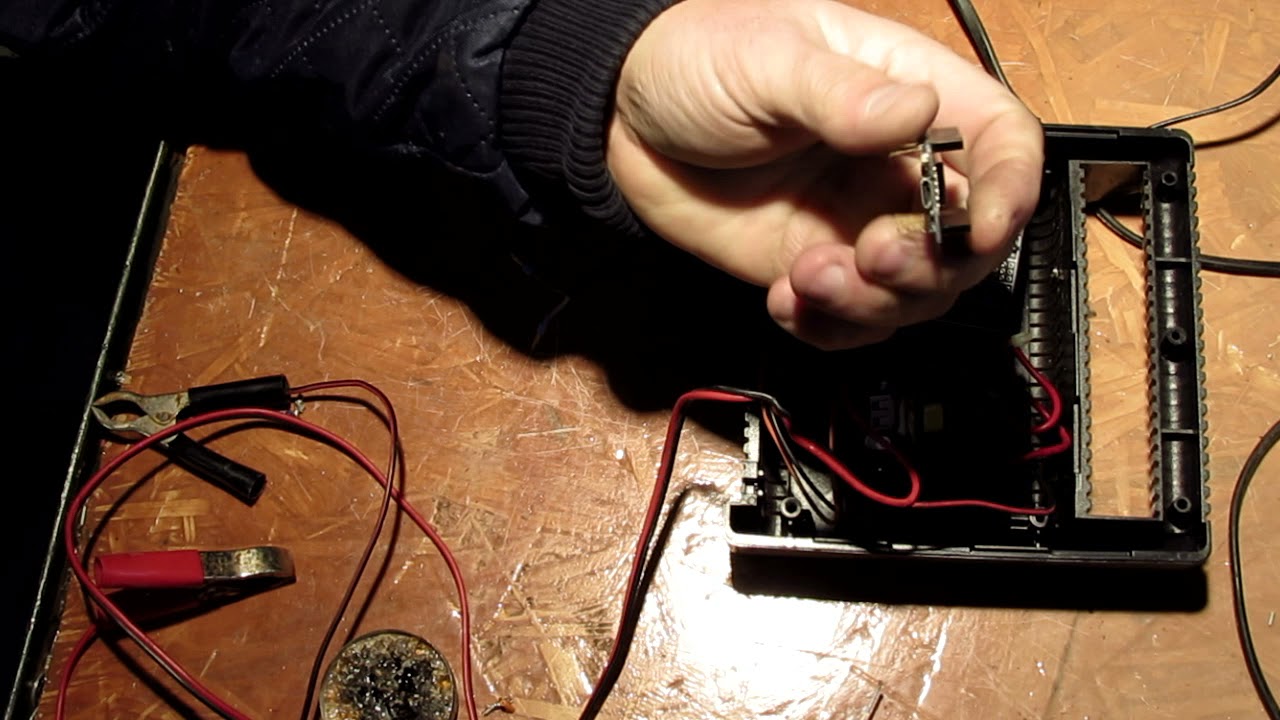 WeMos D1 mini WiFi ESP8266 prostownik 🚗 🚕 🚙