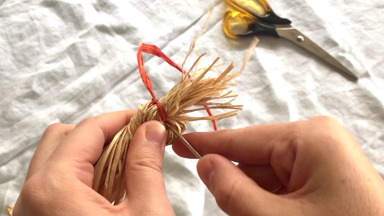 1. How to begin a coiled basket