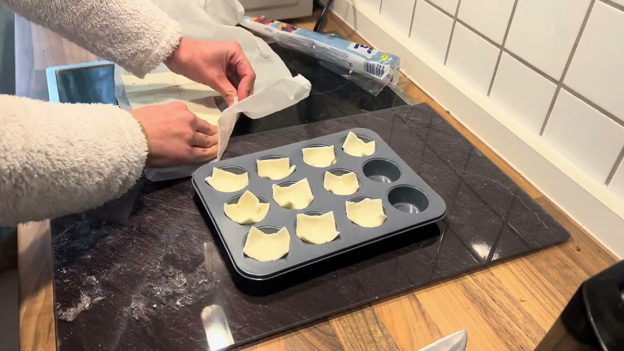 Flaky puff pastry baklava