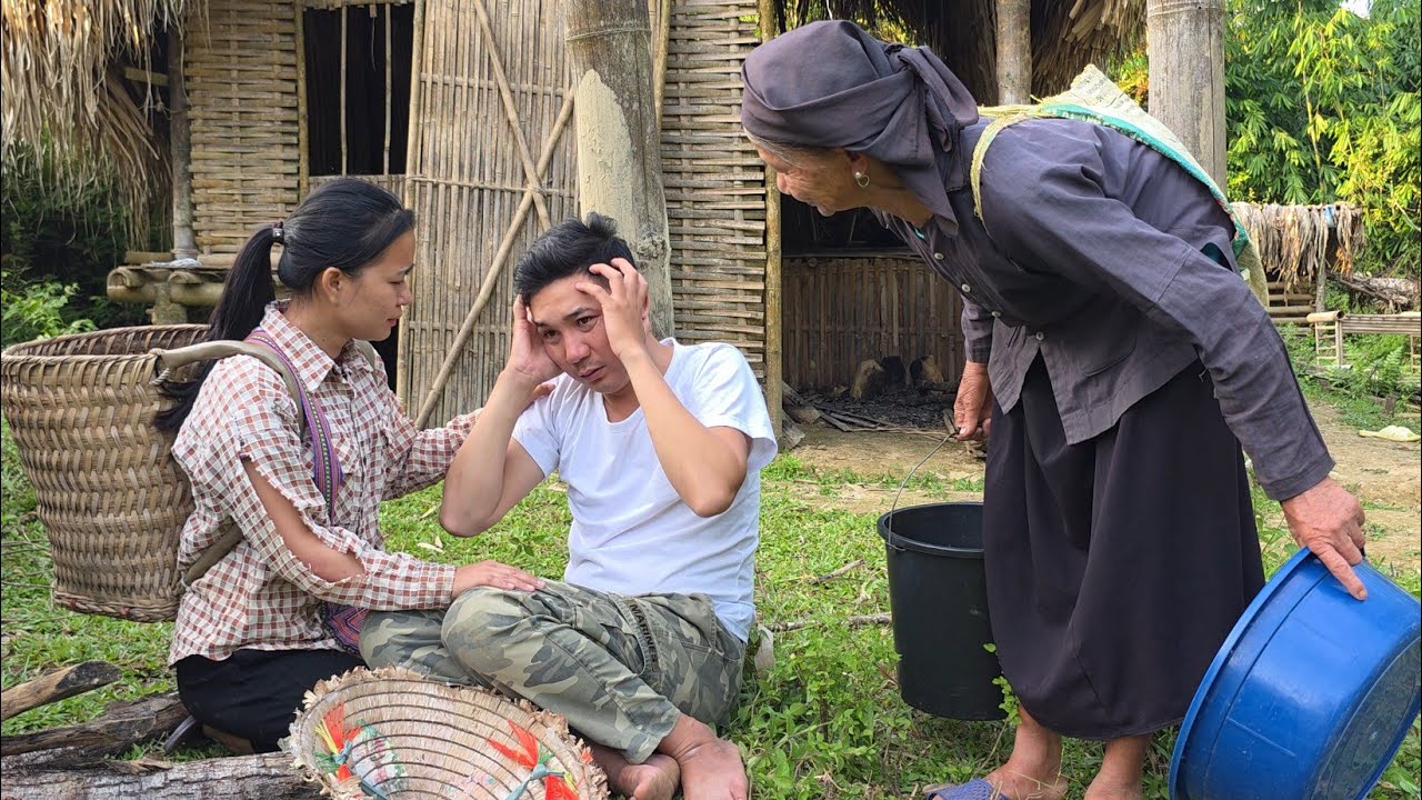 CEO Jack seemed to remember something.The poor old lady came to give (tieu ly) some household items.