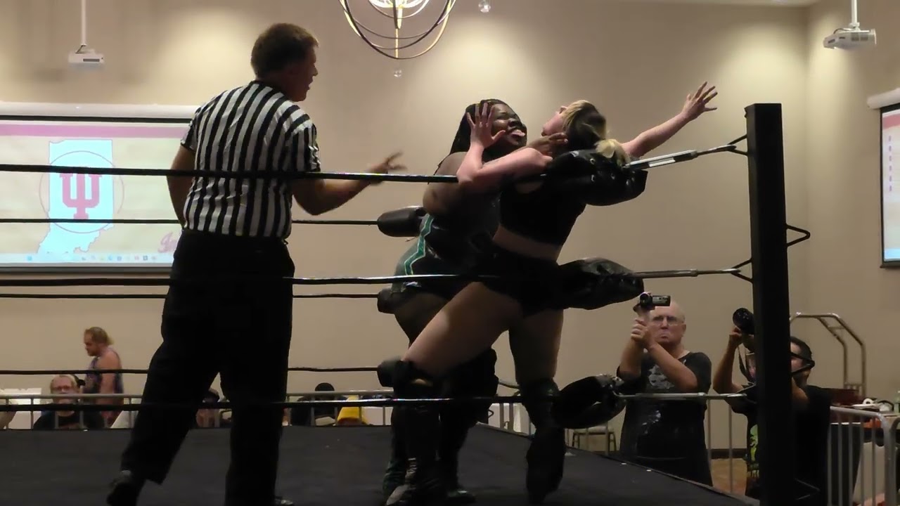 Paris McQueen VS CREX *NWA Womens Dog Pound Championship Match*