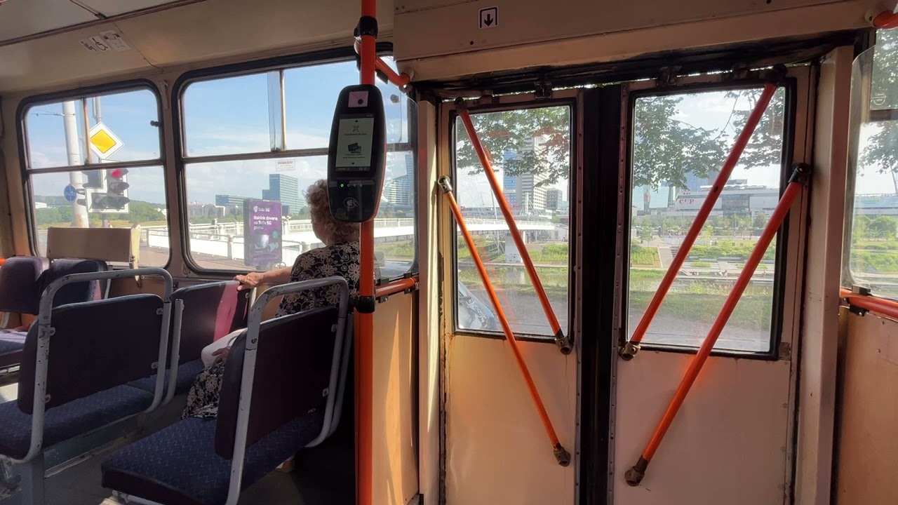 リトアニア🇱🇹ビルニュスの路面電車の様子