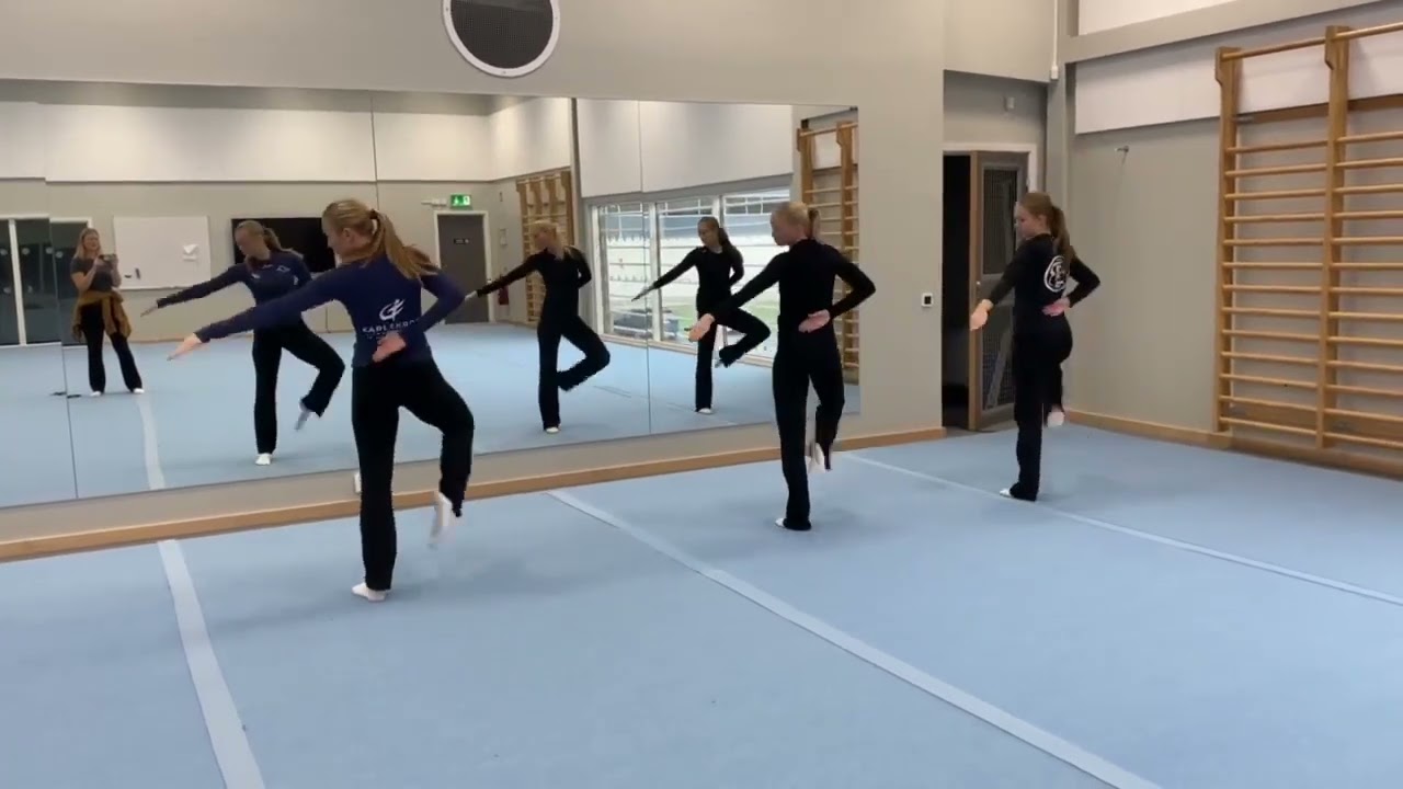 Fristående Trupp yngre (nivå 8) - Del 2 - Bakifrån 