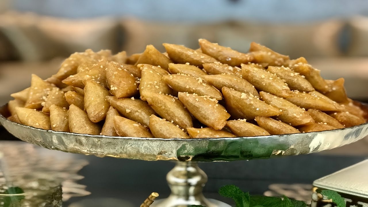 بريوات باللوز ولا أروع 👌🏻معلكين ومقرمشين شاربين العسل😉 شهيوات رمضان