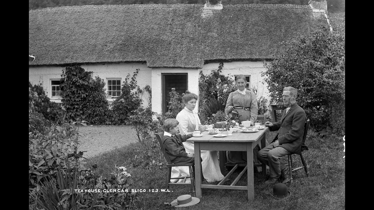 People of old Ireland in rare photographs, 1885-1925