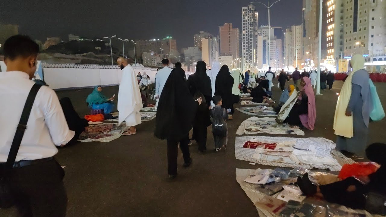 PASAR LAMBAK TEPI JALAN SEKITAR MASJIDILHARAM MAKKAH DARI AJYAD KE MASJIDILHARAM