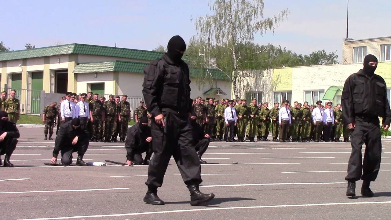 В/Ч 6713 присяга 04.06.2016 в масках
