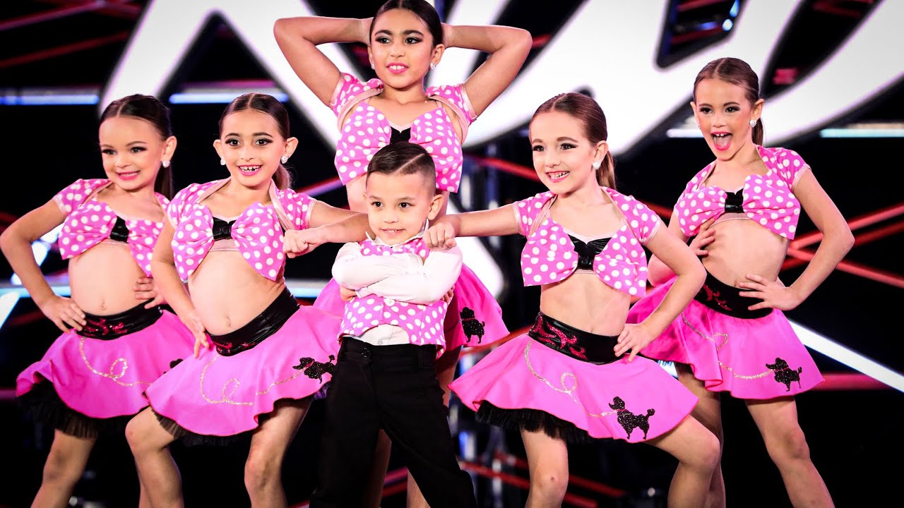 Studio 61 Dance Company - Throwback Love
