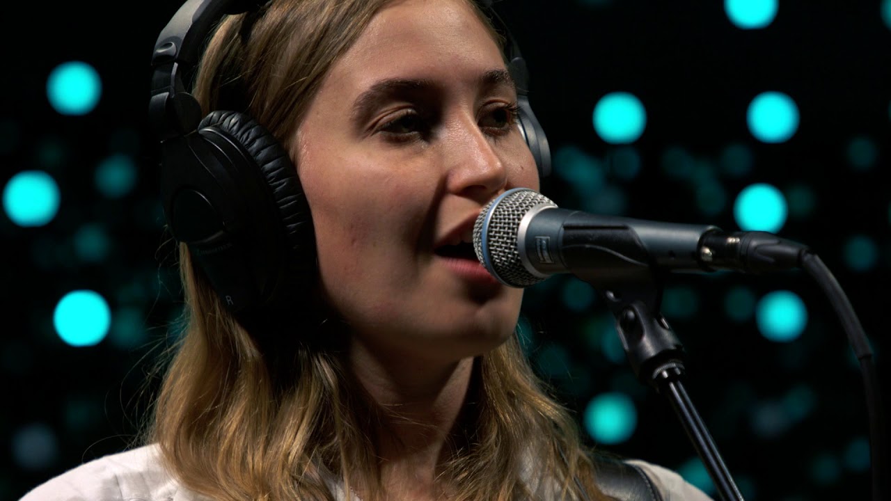 Hatchie - Sure (Live on KEXP)