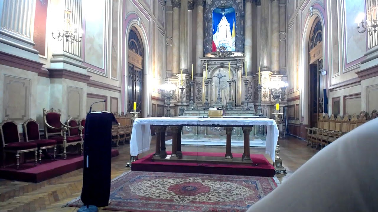 misa de 11,30 y 12.30 krs.